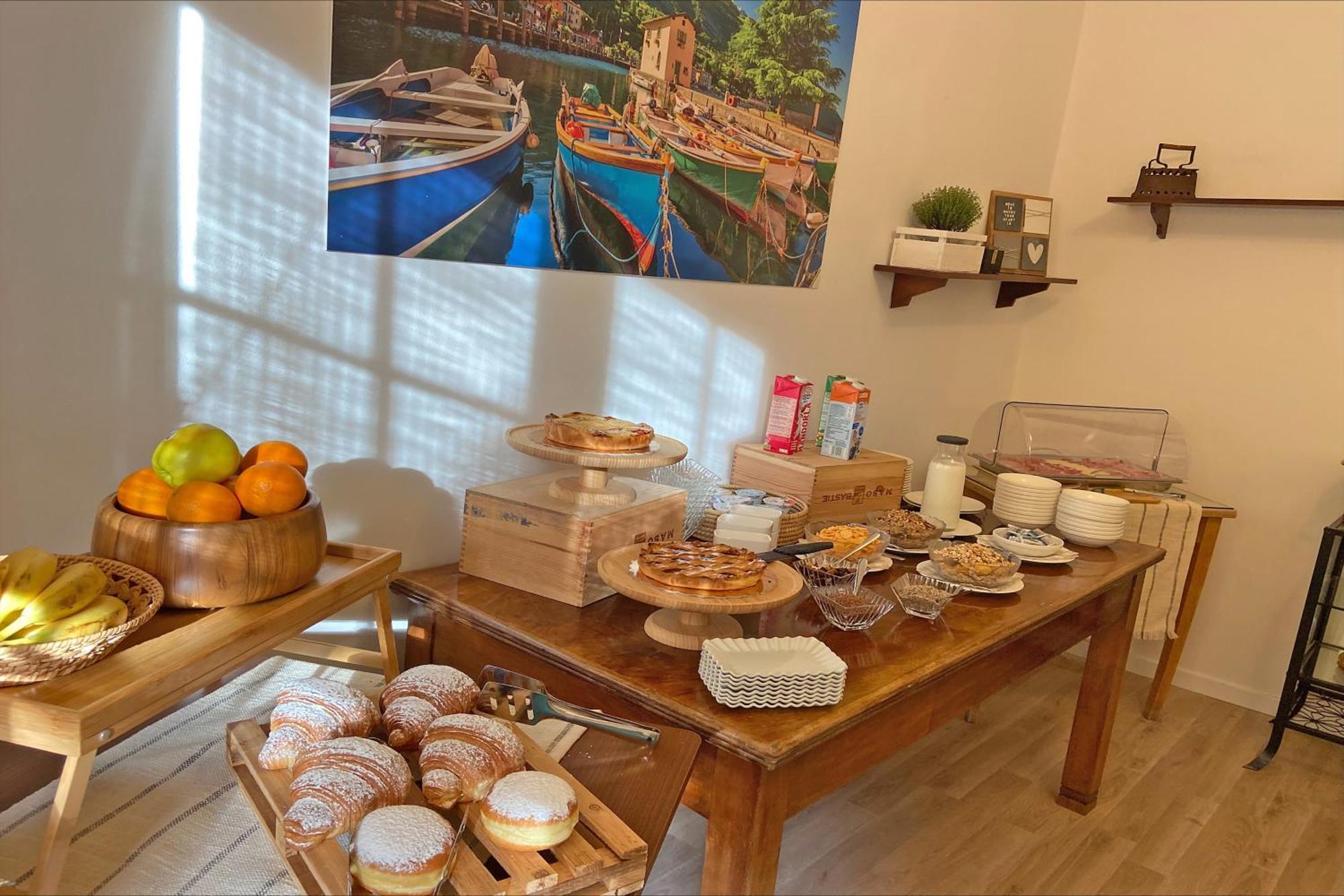 Bike & Wind Hotel Villa Maria Torbole Sul Garda Extérieur photo